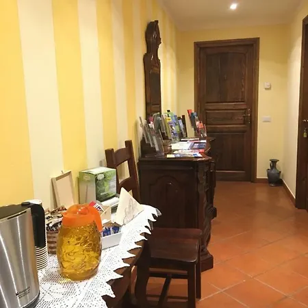 Alojamento de Acomodação e Pequeno-almoço Azalea Cannobio