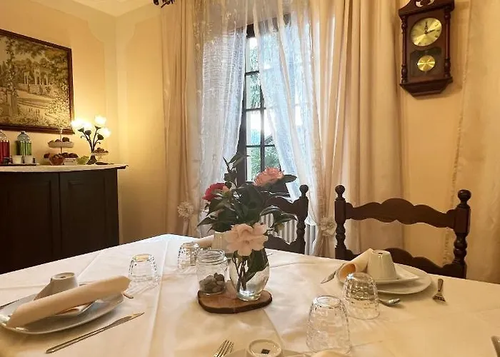 Azalea Bed & Breakfast 4*